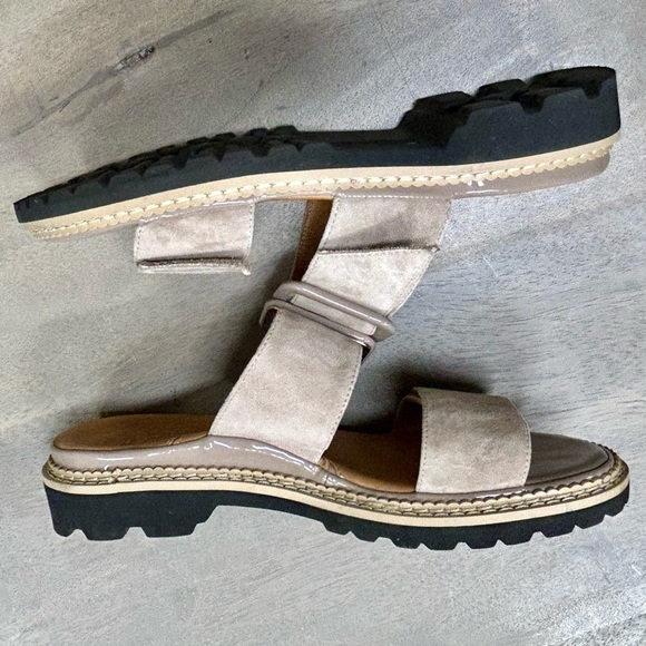LDP Dalbir Suede Buckle Strap Sandals | Size 8.5M - Picture 8 of 10